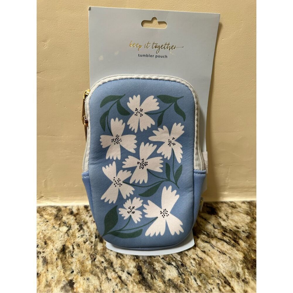 🌸 Target Brand Stanley Cup Accessories Bag Blue and White Floral New